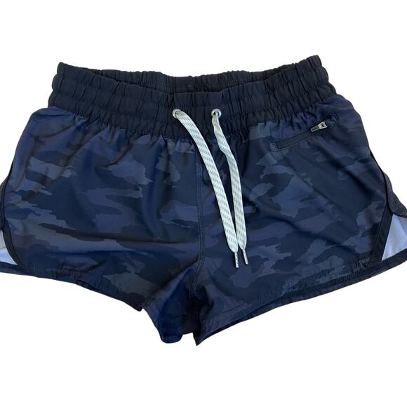 Vuori Womens Sz S Clementine Black Camo Athletic Shorts 2.5” Built-in Briefs - Picture 6 of 16